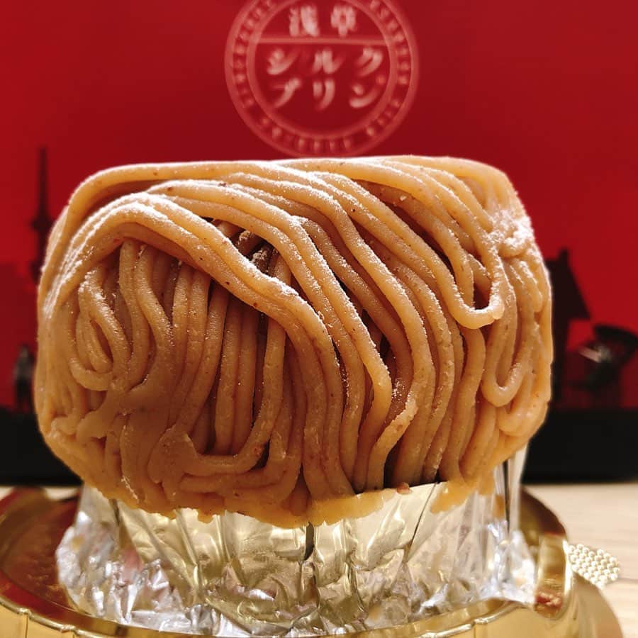 里井真由美のグルメインスタ