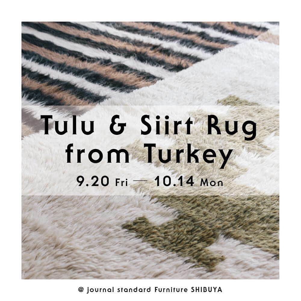 journal standard Furnitureさんのインスタグラム写真 - (journal standard FurnitureInstagram)「【 Tulu & Siirt Rug from Turkey 】は9月20日から10月14日の期間中 journal standard Furniture渋谷店で開催いたします。  トルコラグといえばキリムやベニワレンが有名ですが 今回は【 Tulu 】と【 Siirt 】のラグをご用意いたしました。  キリムラグはトルコ アナトリア高原の周辺広い地域にいる遊牧民族が織る平織りの織物です。 ウールの平織りのすべての総称で、地域によって種類が分かれます。 夜は寒く昼は暑い、寒暖差のあるトルコの遊牧民族は敷物にして寒さをしのいだり湿気対策をしたりしていました。  特徴など詳しくはブログにてご紹介しています。  希少価値の高いラグです。 この機会にぜひ本物に触れてみてください。  #tulurug #siirtrug #siirtblanket #kilimrug #トルコラグ #キリムラグ #journalstandardfurniture #豊かな暮らし #rug」9月17日 18時45分 - js_furniture