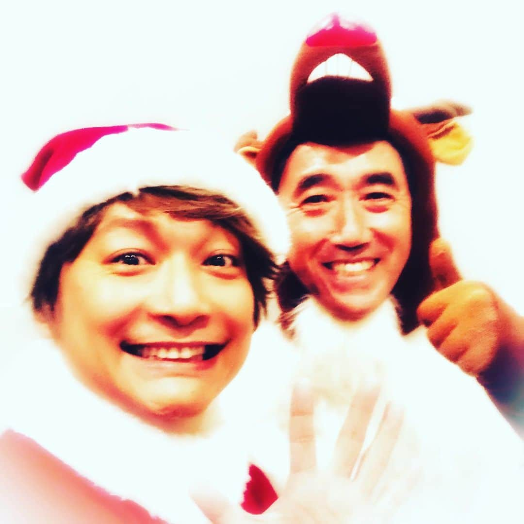 香取慎吾さんのインスタグラム写真 - (香取慎吾Instagram)「#ファミクリをヨヤクリ #澤田トナカイ社長 #慎吾サンタ #メリークリスマス #クリスマスケーキ 作りました！！ 予約は9月21日(土)から！！ #ファミリーマート #ファミマ」9月17日 18時40分 - katorishingo_official