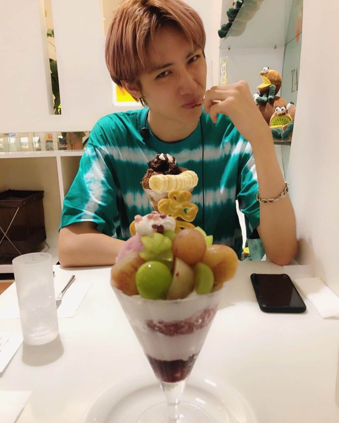 のインスタグラム：「三連イベント後のご褒美パフェぶちかましてきたぜ！ #パフェ #パフェ活 #パフェ警察 #おいしかった」
