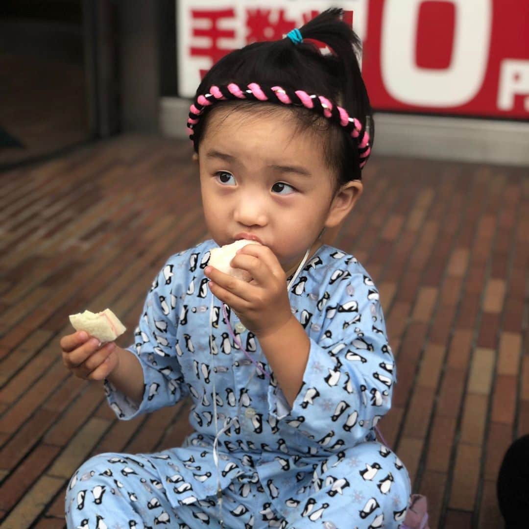 秋定麻紀子さんのインスタグラム写真 - (秋定麻紀子Instagram)「娘と私。 #母と娘 #2歳8ヶ月 #2019」9月17日 20時10分 - makiakisada
