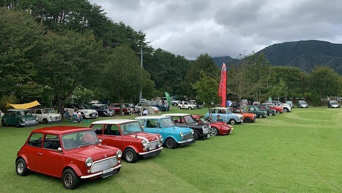 田中亜土夢さんのインスタグラム写真 - (田中亜土夢Instagram)「”BRITISH PICNIC IN HIRUZENKOGEN“ with @icevan1032  #9月8日 #クーパーの日 #ミニクーパー #ミニ #minicooper  #オールドミニ #oldmini #classicmini #クラシックミニ #austinmini  #オースチンミニ #ローバーミニ #rovermini  #中蒜山オートキャンプ場  #蒜山高原 #ブリティッシュピクニック #britishpicnic」9月17日 21時15分 - atom_tanaka_official