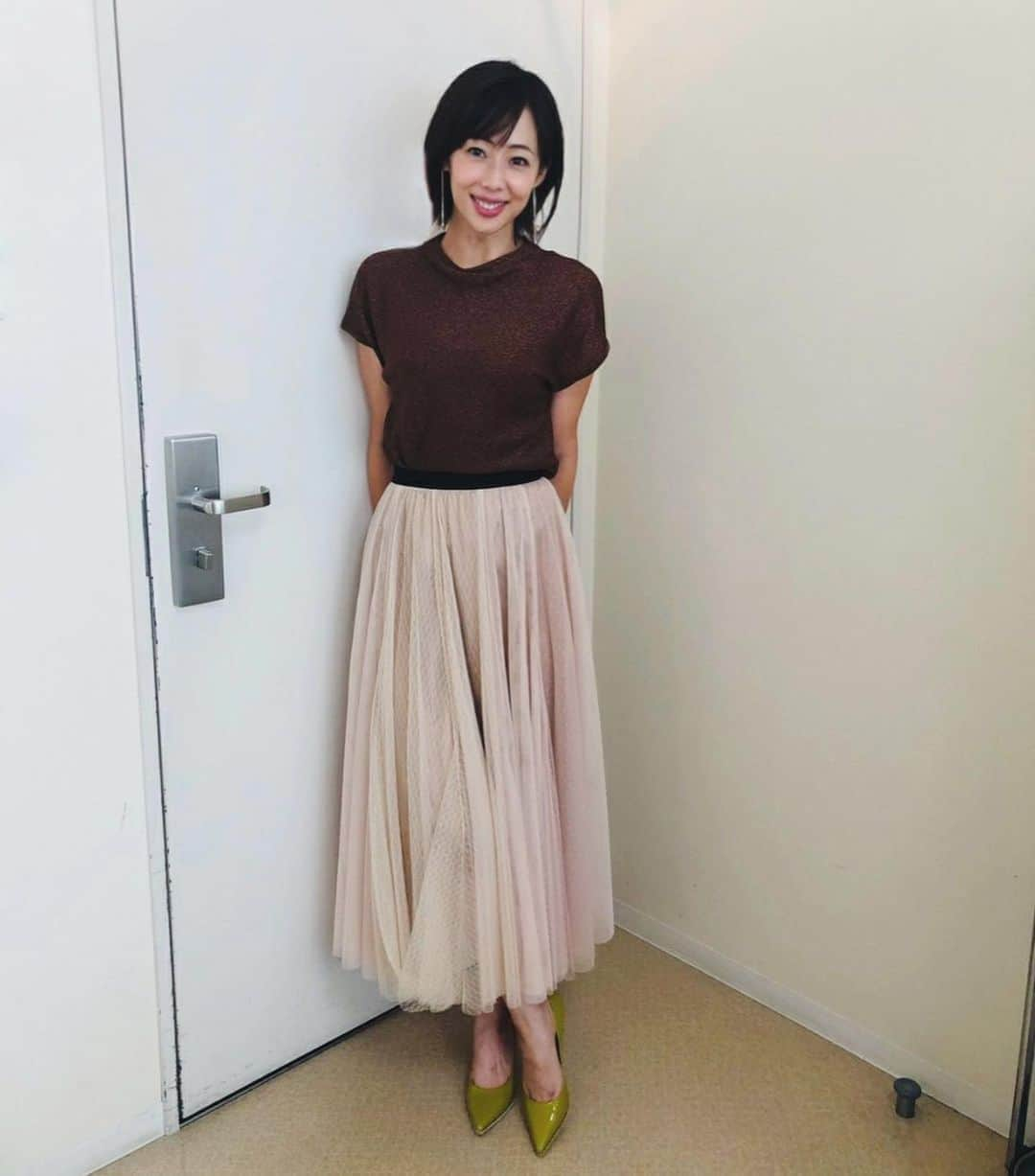 井上和香さんのインスタグラム写真 - (井上和香Instagram)「. 潜在能力テスト観てくれた方ありがとうございます💕 衣裳はこちら！  トップス @soffitto_official スカート @soffitto_official アクセサリー @festaria_official シューズ @dianashoespress  やっぱりこのピアス、気になるわー😍😍 ただいま放送中のザ！世界仰天ニュースも観てね💕 . #潜在能力テスト #フジテレビ #いつも可愛い衣裳ありがとう」9月17日 21時33分 - inoue_waka