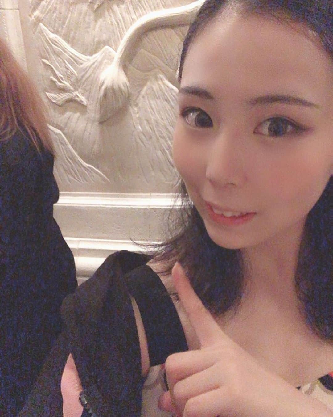 吉根ゆりあさんのインスタグラム写真 - (吉根ゆりあInstagram)「これはソアリンに乗るまえの吉根さんI˙꒳​˙) #吉根ゆりあ #av女優 #ディズニーシー」9月17日 21時38分 - julia_yoshine