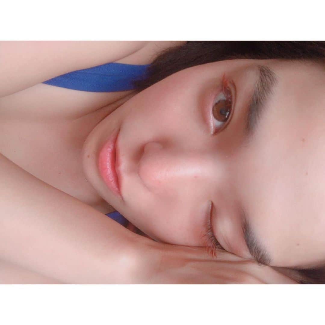 我妻三輪子さんのインスタグラム写真 - (我妻三輪子Instagram)「🥀🧸🥀🧸🥀 今回は赤濃いめのボルドーに🧸 いつも綺麗なまつ毛をありがとうございます🥀 @me.lash1201 @hera_beauty_ebisu」9月17日 23時34分 - wagamiwa