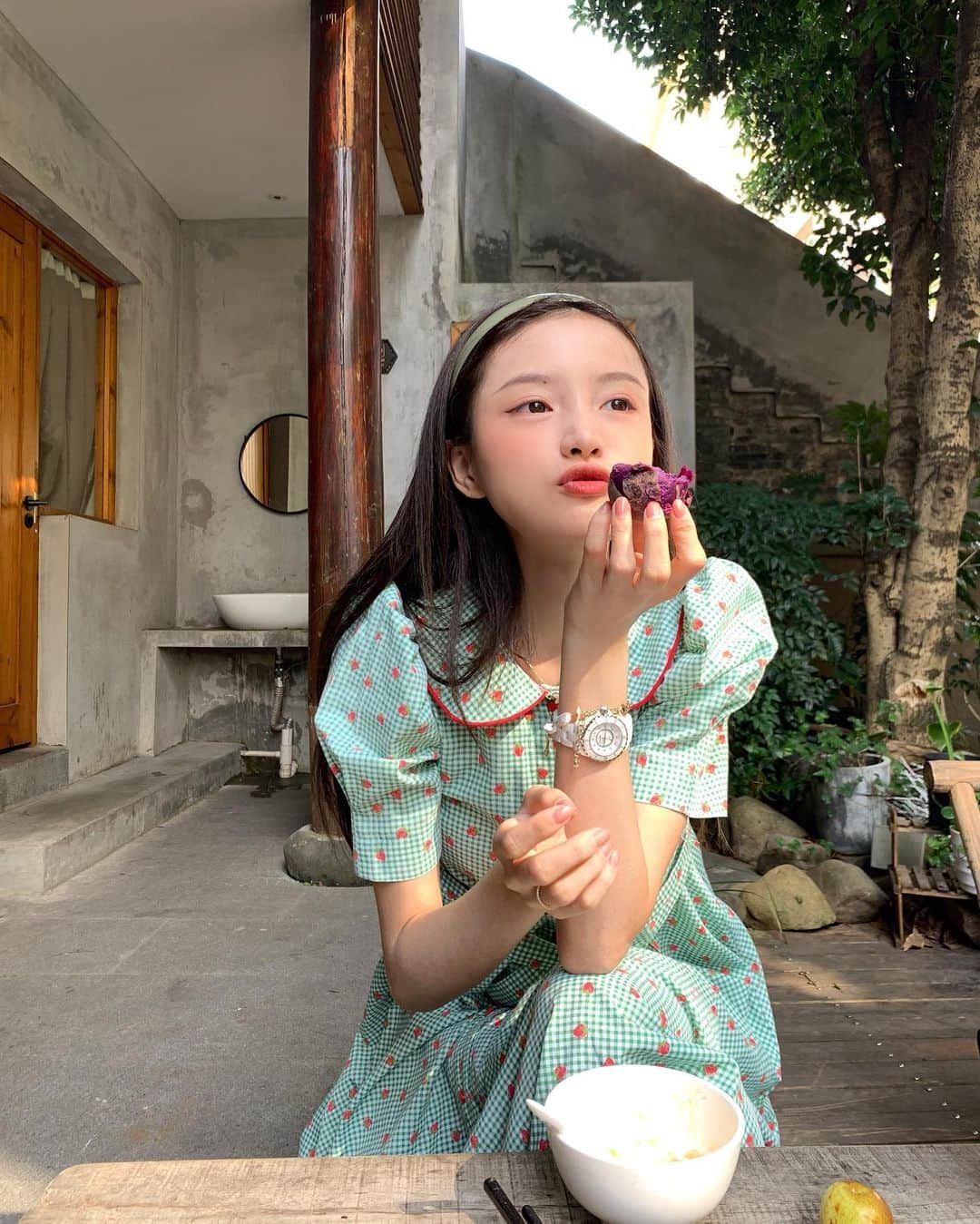 リン・シャオザイのインスタグラム