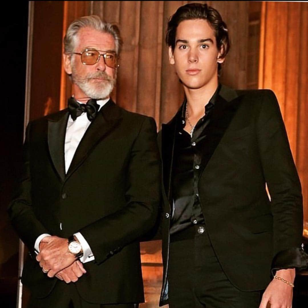 ピアース・ブロスナンさんのインスタグラム写真 - (ピアース・ブロスナンInstagram)「Fashion week ... British Museum...Paris ...Chrome Hearts ...dad in  Brioni Tux and glasses.」9月17日 23時48分 - piercebrosnanofficial