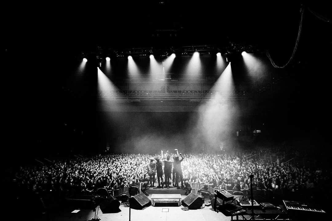 Kenta Koieさんのインスタグラム写真 - (Kenta KoieInstagram)「Thanks for everyone who came out show in Australia. It was beyond amazing and memorable tour for me😎  See you guys next year🇦🇺 Photo by @noroominframe」9月18日 0時06分 - kencrossfaith