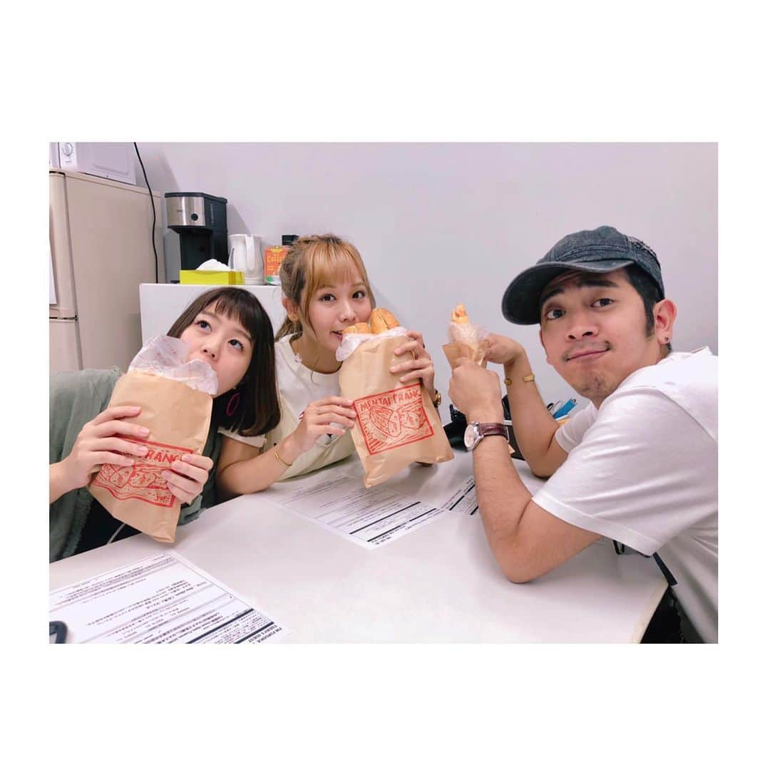 MAIKO さんのインスタグラム写真 - (MAIKO Instagram)「#明太フランス🥖 #これめちゃうま🤤 #差し入れありがとね〜 #sevenoops #セブンウップス  #ラジオ楽しかった📻🤗」9月18日 0時57分 - maiko_oops