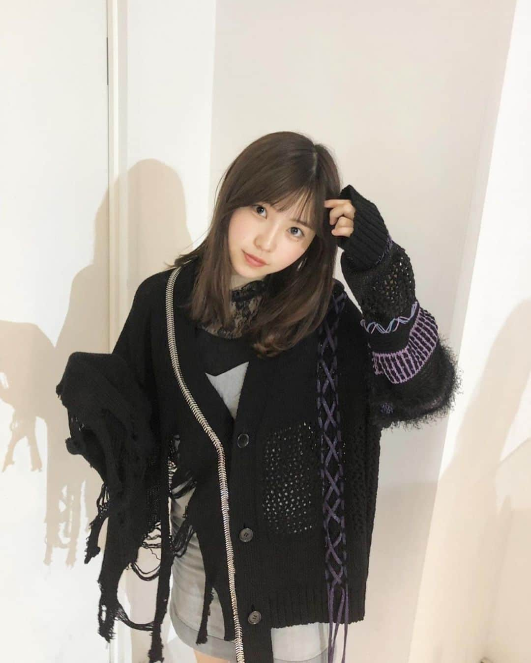 東佳苗さんのインスタグラム写真 - (東佳苗Instagram)「@kidill 2020 spring/summer Collection  KIDILL 20SS Collection DOUBLE DARE collaboration knit rurumu:❤︎ snap❤︎❤︎❤︎black girl's🖤  #pfwm #parisfashionweekmens #parisfashionweek #kidill #rurumu #20ss #ukpunk #punk #goth #kidill #rurumu #20ss」9月18日 1時08分 - usagi_kanae