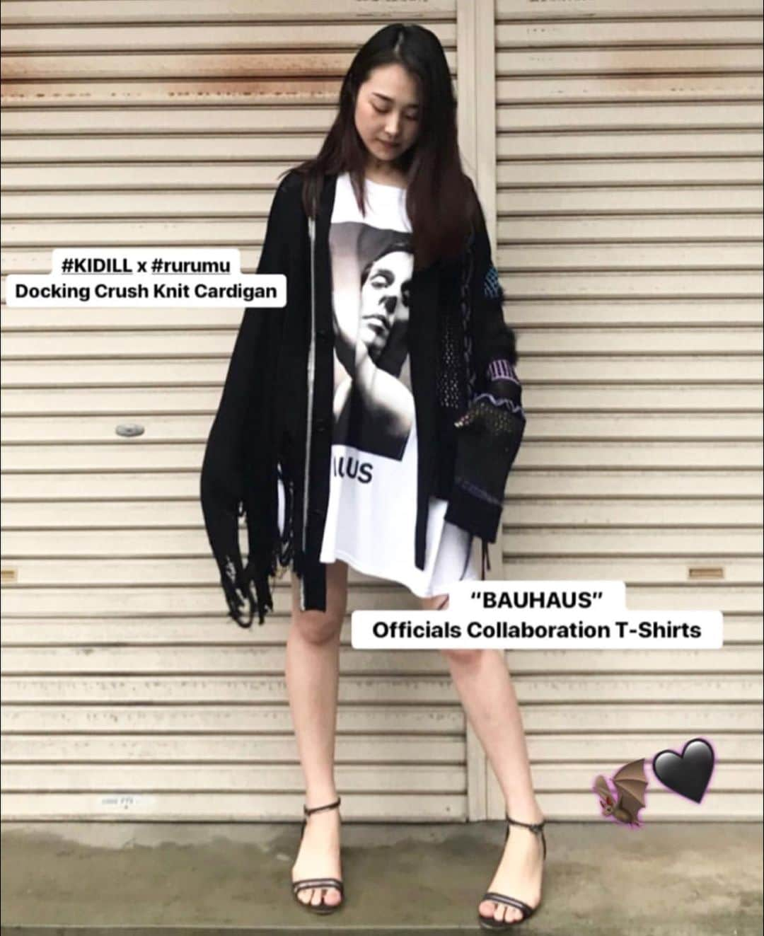 東佳苗さんのインスタグラム写真 - (東佳苗Instagram)「@kidill 2020 spring/summer Collection  KIDILL 20SS Collection DOUBLE DARE collaboration knit rurumu:❤︎ snap❤︎❤︎❤︎ rurumu:にも来てくれてるお客さんも中にはいるけど、殆どはrurumu:は買わないであろう人だったりして、 コラボは色んな人に着てもらえる機会だしいつかメンズ作りたい願望あったので男性に着てもらえるのは嬉しい〜☺️ KIDILL rurumu: snap終わり❤︎またいつか🇫🇷 #pfwm #parisfashionweekmens #parisfashionweek #kidill #rurumu #20ss #ukpunk #punk #goth  #rurumusnap」9月18日 1時41分 - usagi_kanae