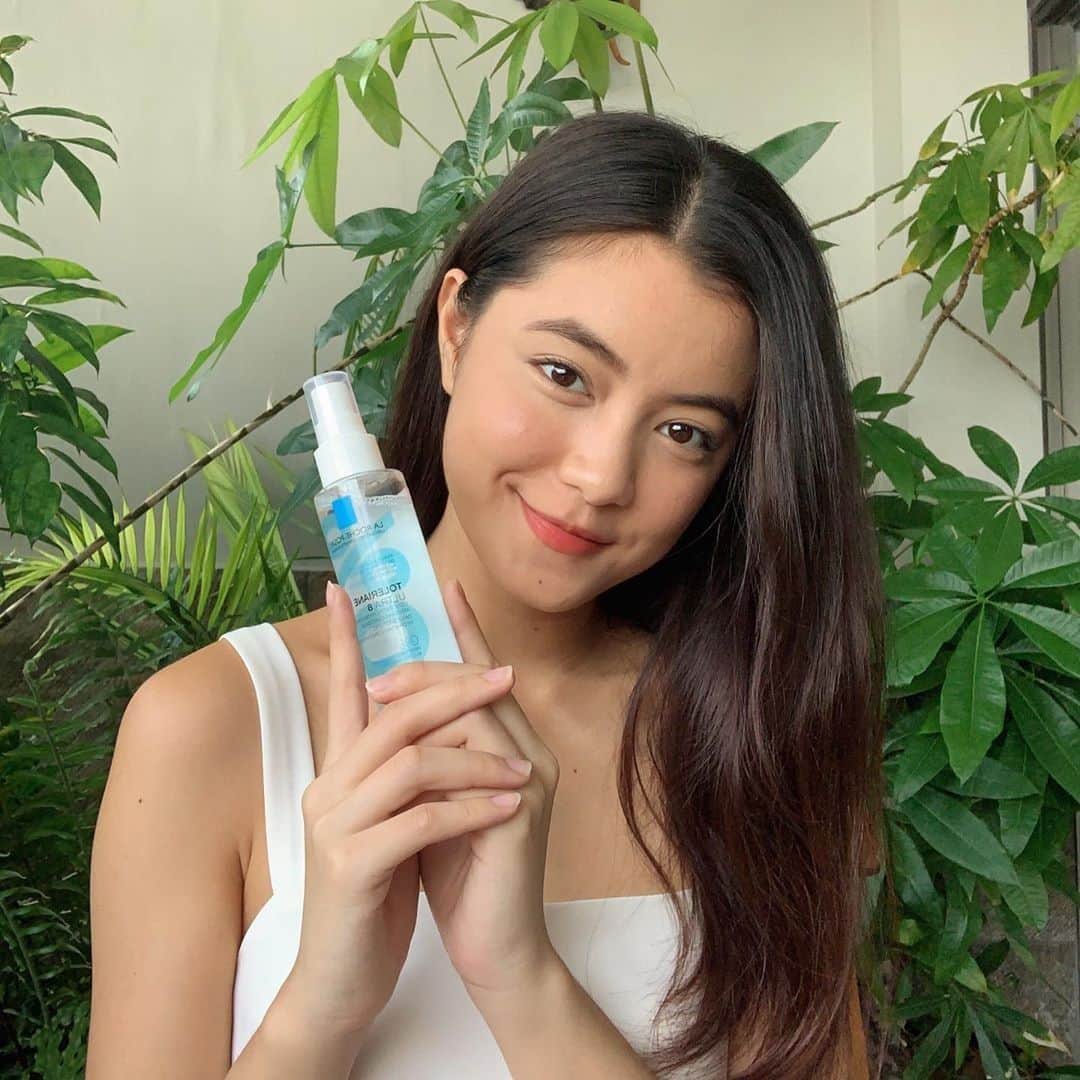 La Roche-Posayさんのインスタグラム写真 - (La Roche-PosayInstagram)「Sensitive skin loves Toleriane Ultra 8 mist - it soothes, hydrates and repairs the skin barrier. We are so glad it works well for you, @valniceyek Your sensitive skin is looking great!  All languages spoken here! Feel free to talk to us at any time.  #larocheposay #toleriane #sentistiveskins #LRPlove」9月18日 2時59分 - larocheposay