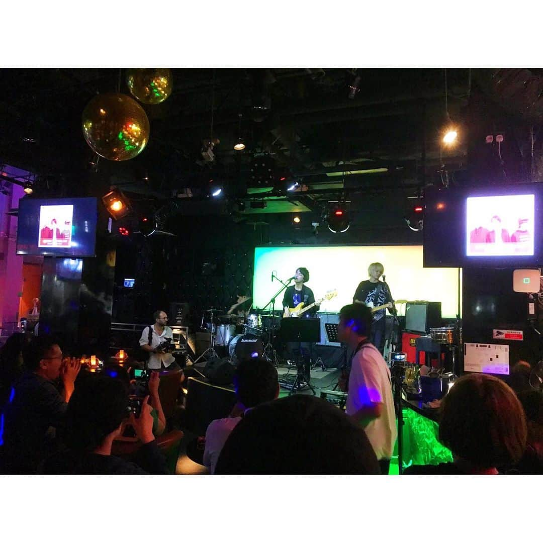 木田健太郎さんのインスタグラム写真 - (木田健太郎Instagram)「2019.09.17  MUSIC MATTERS @Le Noir  thank you!! I'm very happy and excited live! tomollow our show start at 20:50 in CrossRoads! see you next time!! -------------------- next picture is lightcraft with us. he is very nice band. we are friend!  #reactionthebuttha  #matters19  #lightcraft  #lenoir」9月18日 3時19分 - kidaken_rtb