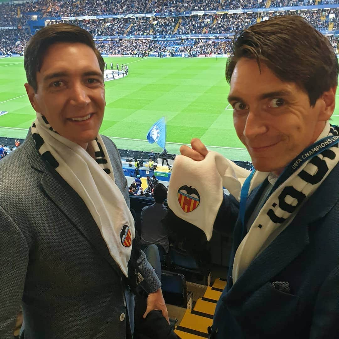 オリバー・フェルプスさんのインスタグラム写真 - (オリバー・フェルプスInstagram)「#amuntvalencia @valenciacf」9月18日 4時04分 - oliver_phelps