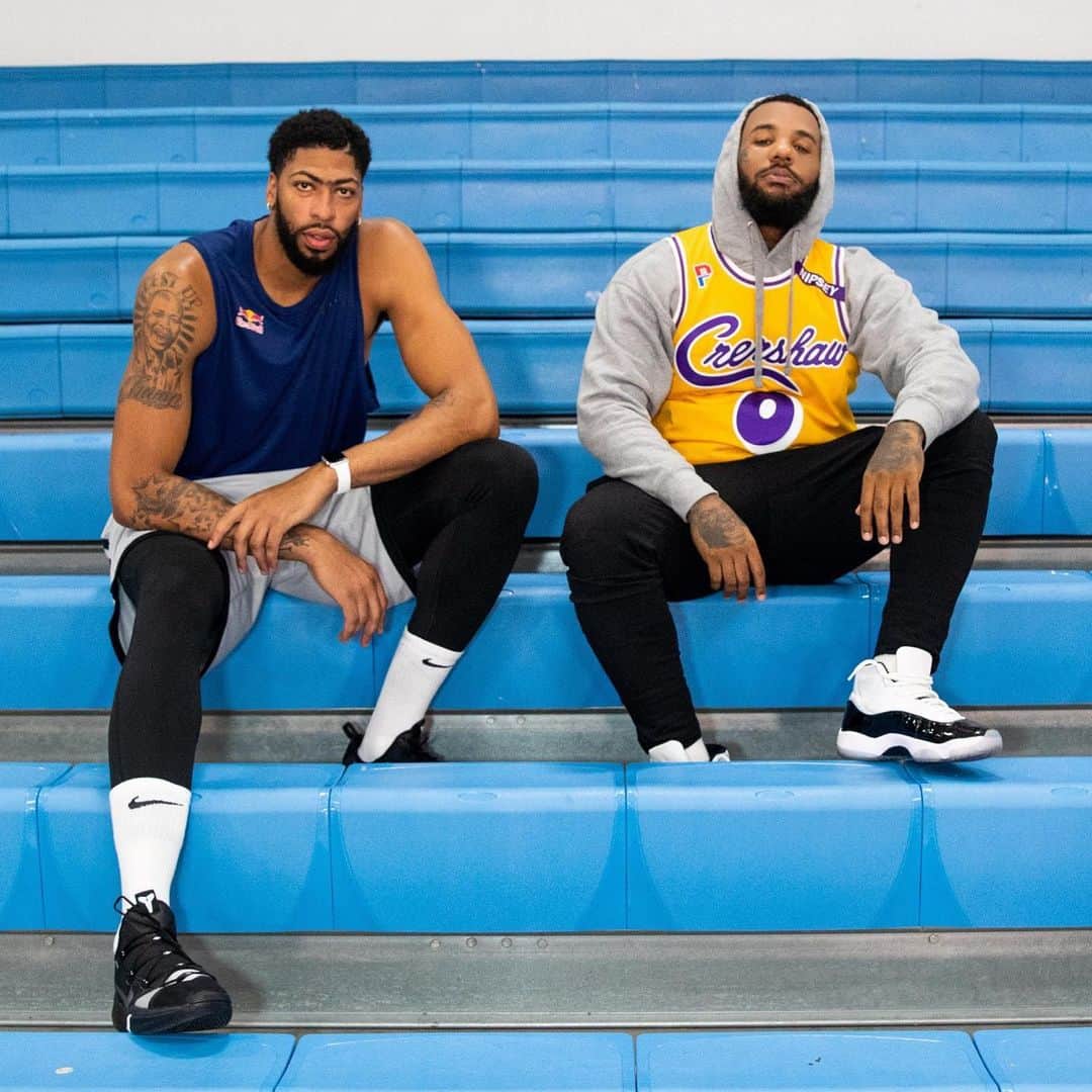 ゲームのインスタグラム：「#HoodieGame 😤 Light morning #WelcomeToLA workout with my big @antdavis23 we played O-U-T & let’s just say he cheated 🤣🤣🤣 the rematch will be TELEVISED #OnMommies 🤫 #LakeShow 📸 @cassyathenaphoto #RedBull #TheMarathonContinues #LongLiveHussle [& shot out to @12thflr & @shahinourian for the @bronny #Crenshaw #Lakers #ProlificRecords custom 🔥🔥🔥] oh’ one more thing... & aye @ronnie2k..... AD beat @dribble2much by 25 on @nba2k 😱😱🤐🤯👈🏾 (I ain’t gone tell nobody else #OnMommies 😭😭😭)」