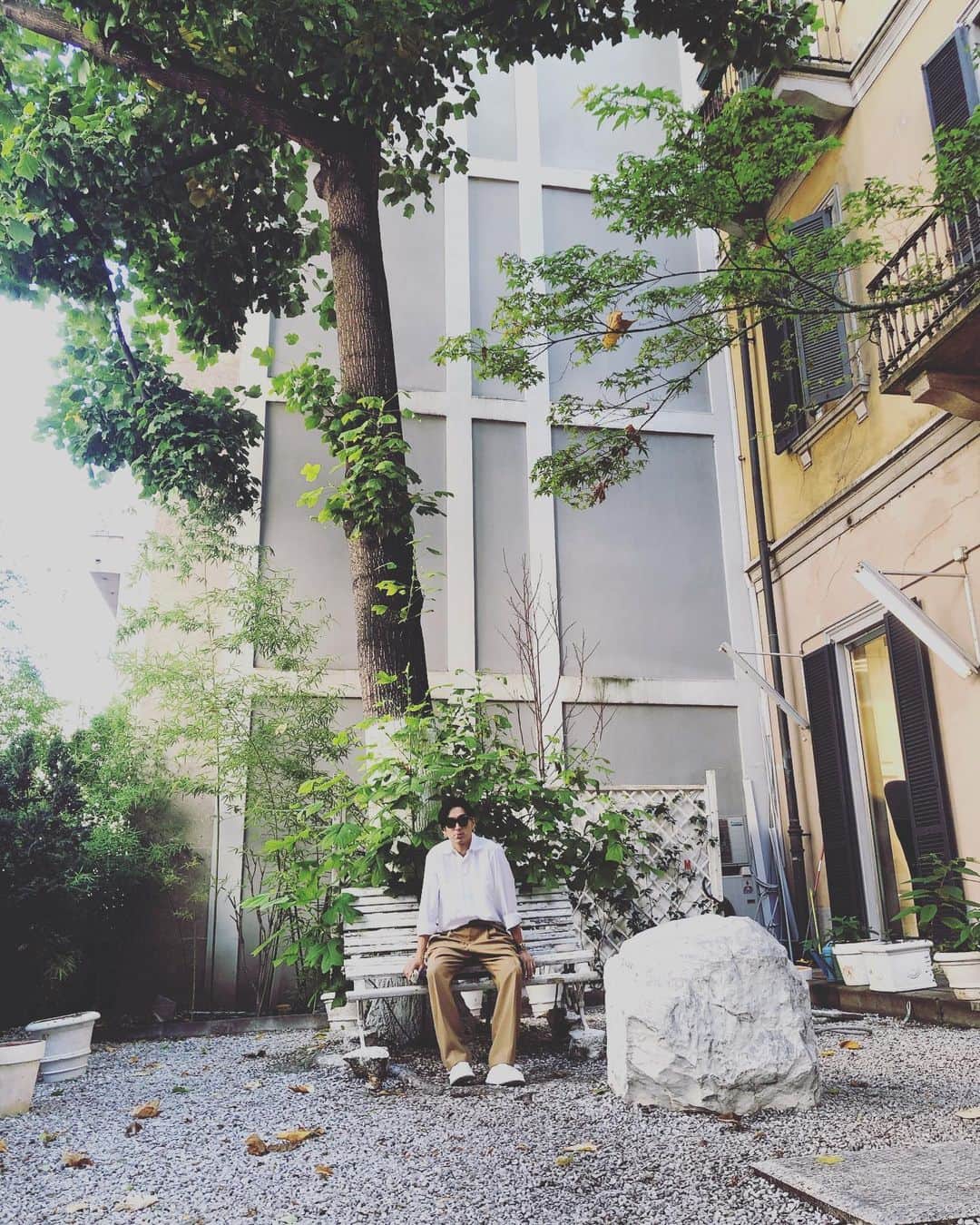 松田翔太さんのインスタグラム写真 - (松田翔太Instagram)「Still summer in Milan 🏝🇮🇹」9月18日 4時45分 - shota_matsuda