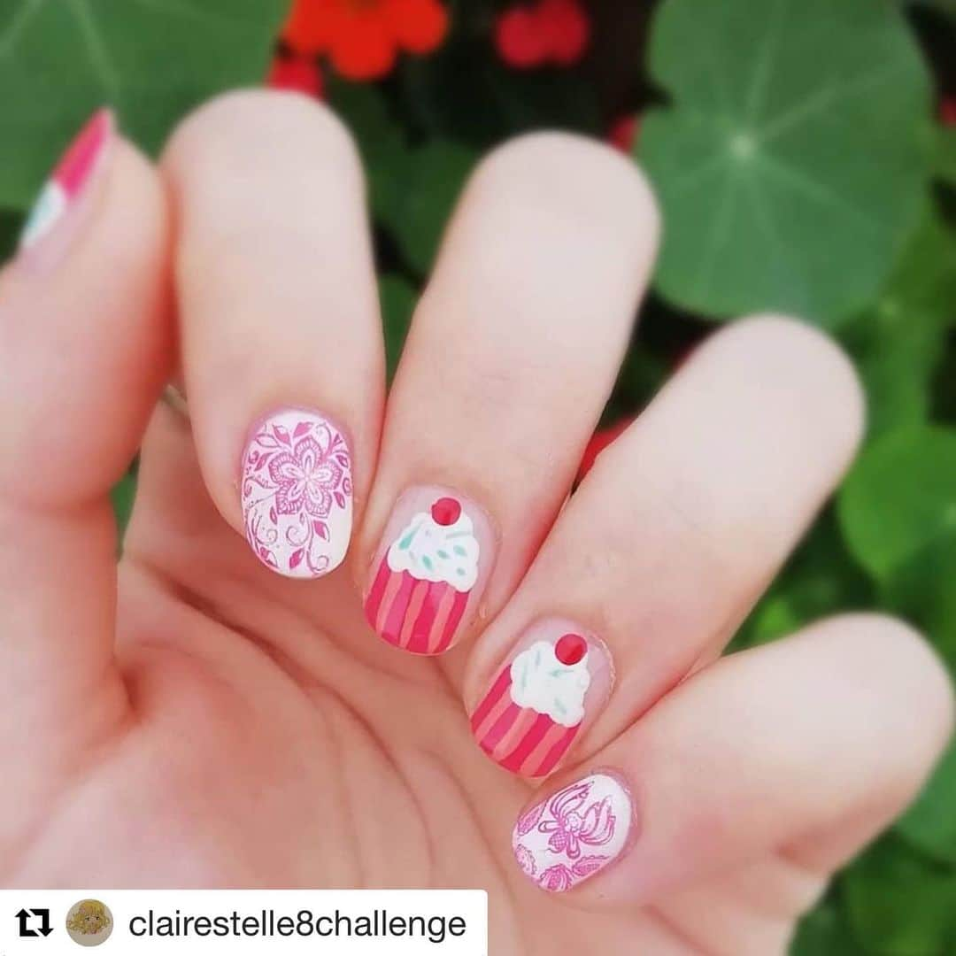 Nail Designsさんのインスタグラム写真 - (Nail DesignsInstagram)「#Repost @clairestelle8challenge ・・・ 🍰#703whitehotlove from @rimmellondonfrance 🍰#nailmaticheli #nailmaticemiko from @nailmatic 🍰#bmxl206 from @hellomaniology 🍰#waytoheaven by @sephorafrance #nail #nails #nailart #cutenails #prettynails #nailsofinstagram #cupcake #teaparty」9月18日 4時52分 - nailartfeature