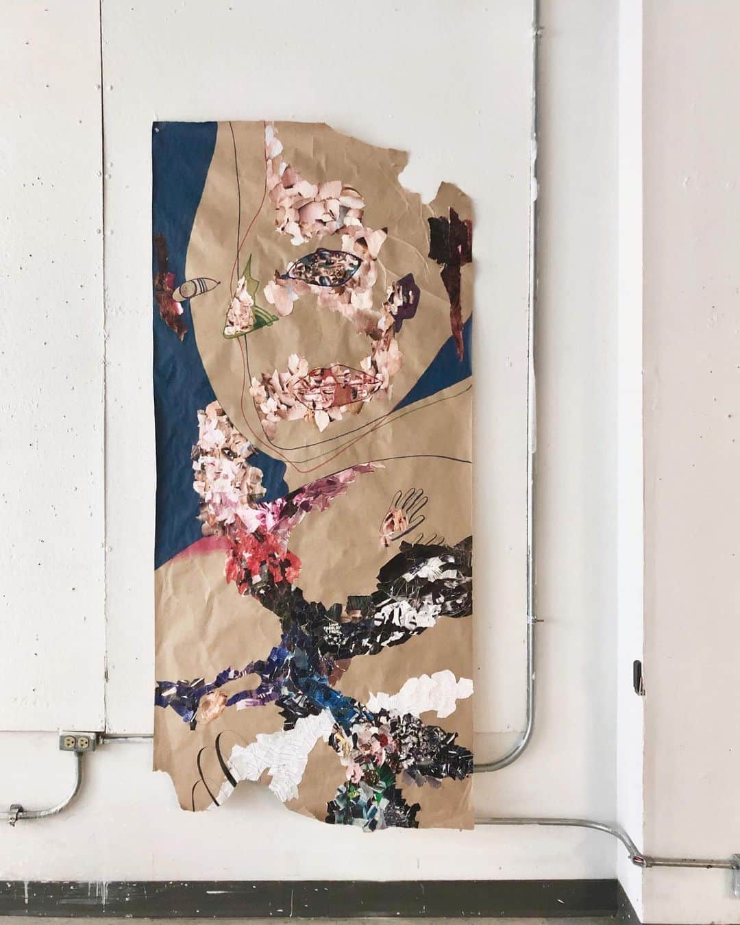 のインスタグラム：「Self Portrait  #selfmap #collage #saic #mixedmedia」