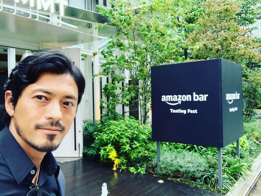 鈴木啓太さんのインスタグラム写真 - (鈴木啓太Instagram)「amazon bar ・ ・ ・ ここは危険だ。笑 約750種類のさまざまなお酒がテイスティングできる。 ・ ・ まだ知らない素敵なお酒に出会える。 ・ ・ #amazon #bar #beer #wine #whisky #sake #shochu #gin #vodka #rum #tequila #liqueur」9月18日 16時20分 - keita.suzuki.official