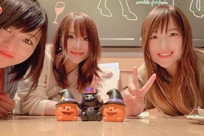 カイリ・セインさんのインスタグラム写真 - (カイリ・セインInstagram)「JAPAN🇯🇵 ちょっと日本にワープして2人と会って美味しいもの食べてきた☺️🌸🍴」9月18日 17時39分 - official_kairi