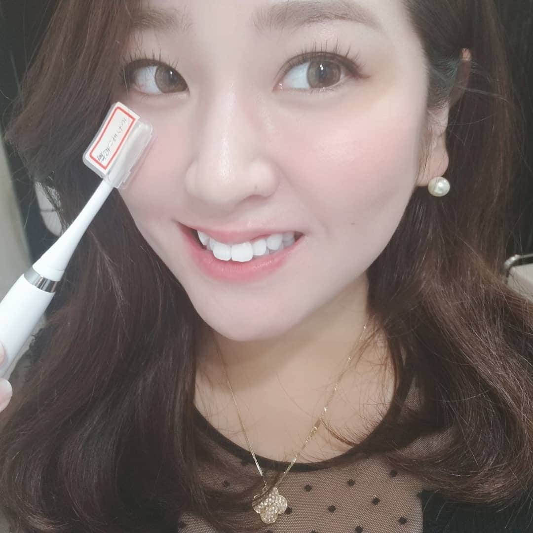 うさまりあのインスタグラム：「本日はホワイトニングバー渋谷店へ❤  行くと確実に上がるのよね！  歯がきれいだと笑いたくなるよね☺  #whitening #ホワイトニング #ホワイトニングバー #歯 #歯医者 #白くなる #渋谷 #原宿 #池袋 #うさまりあ」