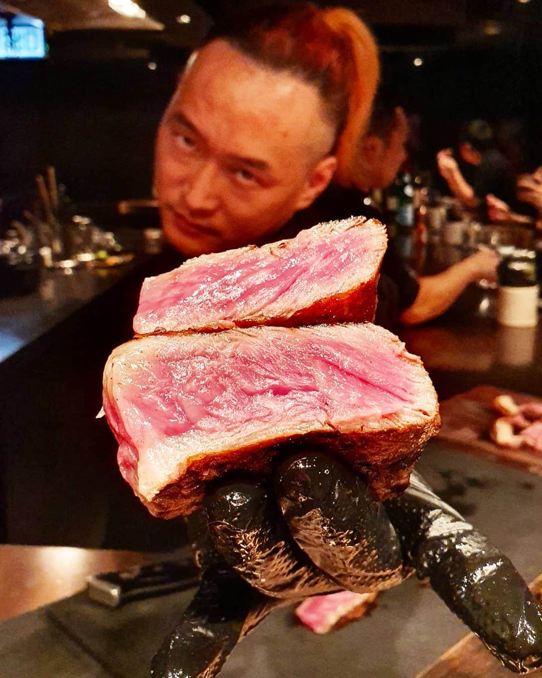 クララさんのインスタグラム写真 - (クララInstagram)「Clara in HK! #clarainhk @wagyumafiahk amazing experience and wagyu lovers must go try! Yummy~~~」9月18日 8時50分 - actressclara