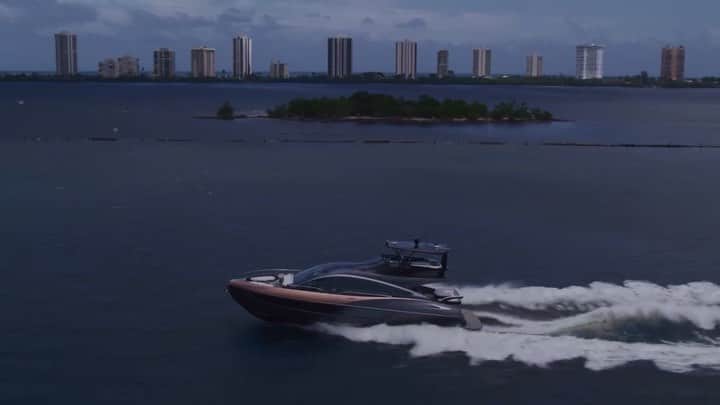 Lexus USAのインスタグラム：「Meet the all-new Lexus LY 650 Luxury Yacht. Inspired by Lexus. Produced by the craftsmen at Marquis Yachts, and now available for your consideration. #BeyondTheRoad #LexusYacht #LexusLY #ExperienceAmazing」