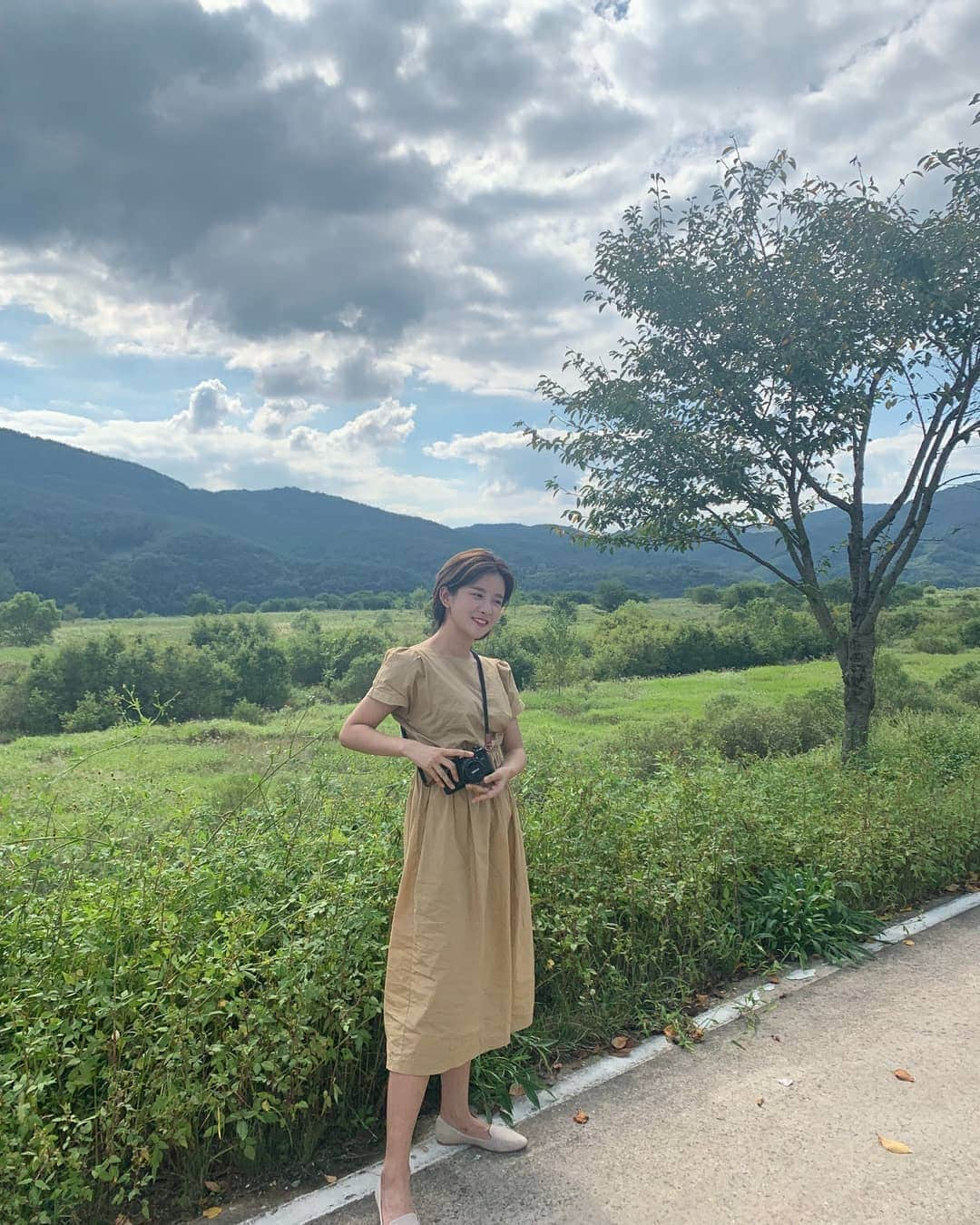 宇宙少女さんのインスタグラム写真 - (宇宙少女Instagram)「어제는 필카 오늘은 폰카🐕💚🌿☘️ #우주스타그램 #우주소녀 #엑시」9月18日 10時56分 - wjsn_cosmic