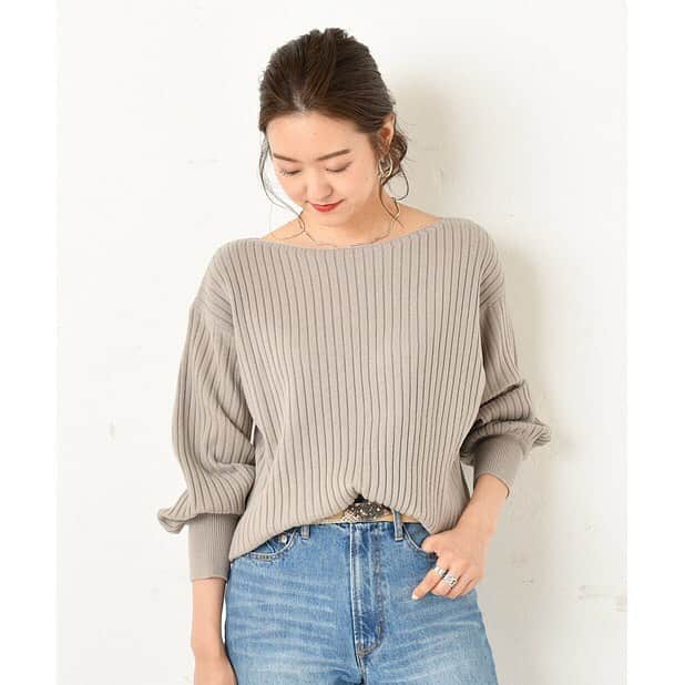 PAL CLOSET(パルクローゼット)さんのインスタグラム写真 - (PAL CLOSET(パルクローゼット)Instagram)「. . @doudou_pr  毎日着たいシンプルリブニットが登場！！ 絶妙な開き具合が使い易いネックライン、程良いルーズ感のあるごわつかないサイズ感など、万能ポイント満載の1枚。 秋冬の温もりを感じるムード溢れるカラー展開でご用意しました。 色違いで何色か揃えておきたくなる万能なニットです。 .  リブ長袖プルオーバー ¥12,960（税込） . 大人気カイトスカートの秋冬NEWバージョン！！ ウエストのデザインが特徴的なカイトスカートのフレアバージョンが登場！！ ウエストのサイズが着る人によって自由自在に変えていただけるスカート。 ウエストをキレイに見せてくれてスタイルアップが叶います！ シンプルなニットやカットソーとコーディネイトするだけで旬なスタイリングが完成します。 . カイトフレアスカート ¥14,040（税込） . . . . #palcloset #パルクローゼット #パルクロ #doudou #ドゥドゥ#スカート #フレアスカート #巻きスカート #スカートコーデ #秋スカート #ブラウンコーデ #カジュアルコーデ #カジュアル #カジュアルファッション #ファッション #ootd #秋ファッション #ベージュコーデ #ベージュコーディネート #大人スカート #ニット #ニットトップス #knit #秋ニット #リブニット #カラーニット #ニットコーディネート」9月18日 12時14分 - palcloset_onlinestore