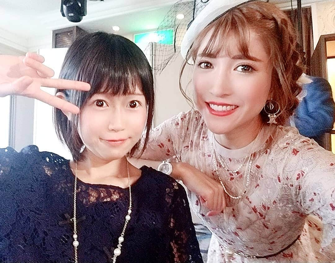 石関友梨さんのインスタグラム写真 - (石関友梨Instagram)「🎀🎀MAX＆ハニコWedding②🎀🎀 #はらぺこツインズ #谷やん #ジャイアント白田 #キング山本 #おごせ綾 #一般人の山口さん #アプリで撮ったら白で飛びすぎた #幸せいっぱい #大食いレジェンド #大食いYouTuber」9月18日 12時21分 - yurimorico