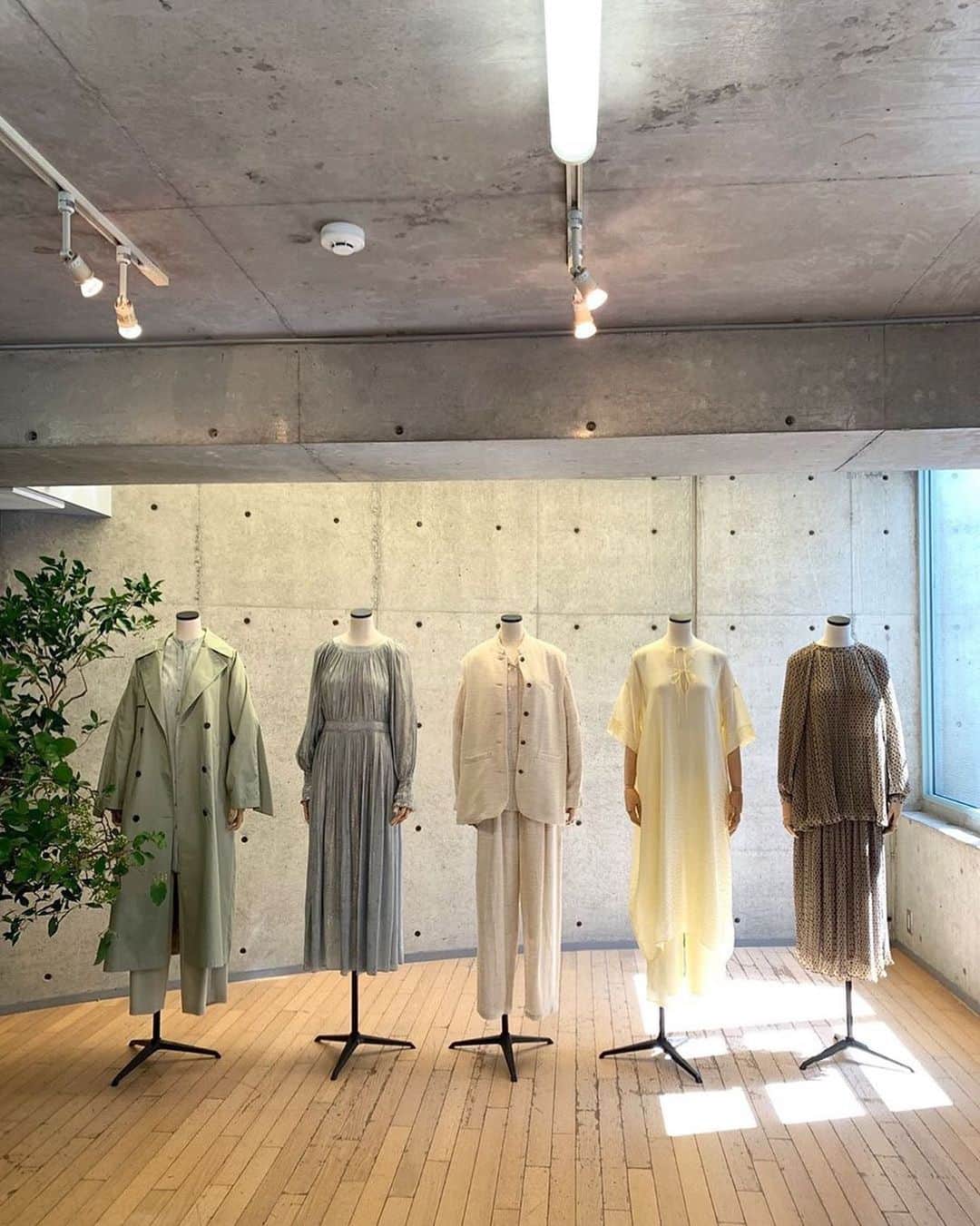 clane_officialさんのインスタグラム写真 - (clane_officialInstagram)「CLANE/CLANE HOMME 20SS EXHIBITION 関係者の皆様、ご来場お待ちしております。 #CLANE#CLANEHOMME #20SS#EXHIBITION」9月18日 12時35分 - clane_official