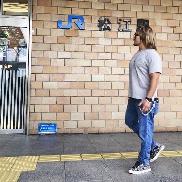 棚橋弘至さんのインスタグラム写真 - (棚橋弘至Instagram)「#松江駅 🚶‍♂️」9月18日 14時06分 - hiroshi_tanahashi