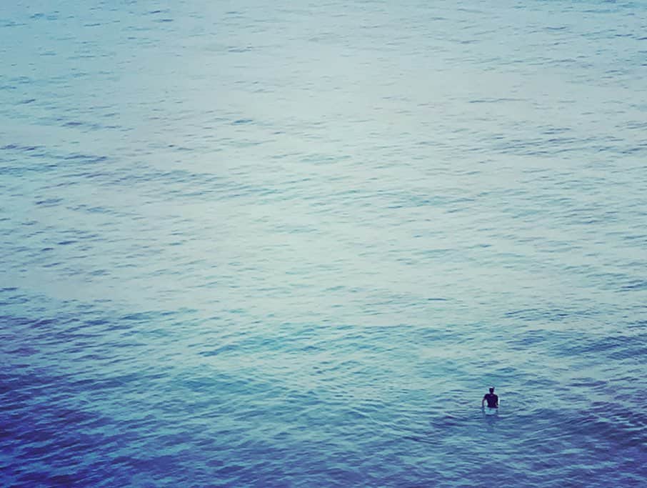 渡香奈さんのインスタグラム写真 - (渡香奈Instagram)「すっかり肌寒くなりましたね🍂 @coel_y のキャンバスバッグが便利すぎる❣️ヨンちゃんのマネしてバギーのハンドルにスポッと掛けてベビーカーバッグにもできる😆 #夏の思い出 #下田 #海 #サーフィン #surf #shimoda #beautifulsea #surftrip」9月18日 15時17分 - kanarina1261