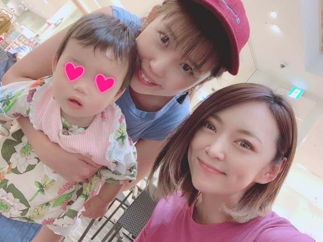 中村愛さんのインスタグラム写真 - (中村愛Instagram)「👶♡ ・ ・ ・ 妊婦🤰中の #みかんちゃん 🍊と朝10時から会いましたw トーク&トーク⭐️ てんちゃんには初会い。 次はみかんちゃん🍊の赤ちゃん🤱を見に行くぞ。 無事産まれますように… #ものまね #モノマネ芸人」9月18日 15時38分 - nakamuramura_ai