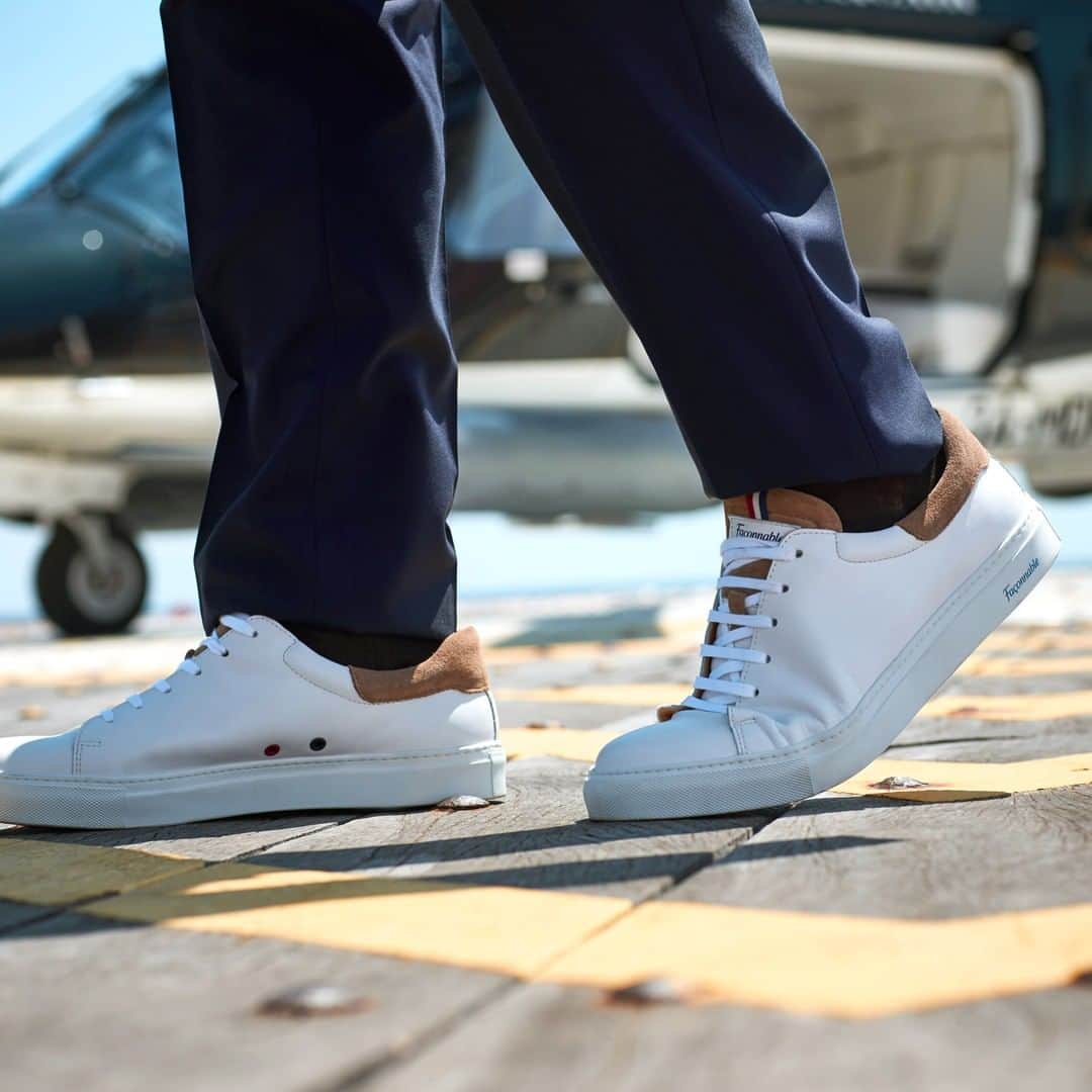 のインスタグラム：「Step into this season with colour contrasted low-top leather sneakers #Faconnable #FrenchRiviera #AutumnWinter19 #NewCollection #Sneakers #Monaco」