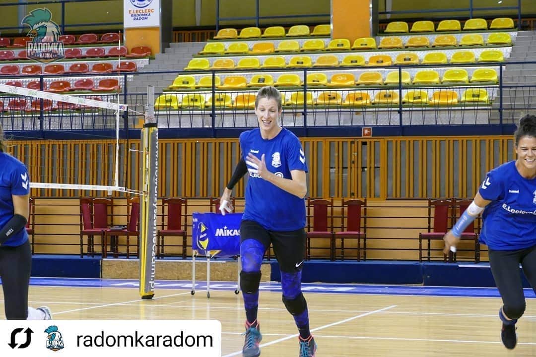 ミア・イエルコフのインスタグラム：「It's just my face, I really don't like sprints. 🤦」