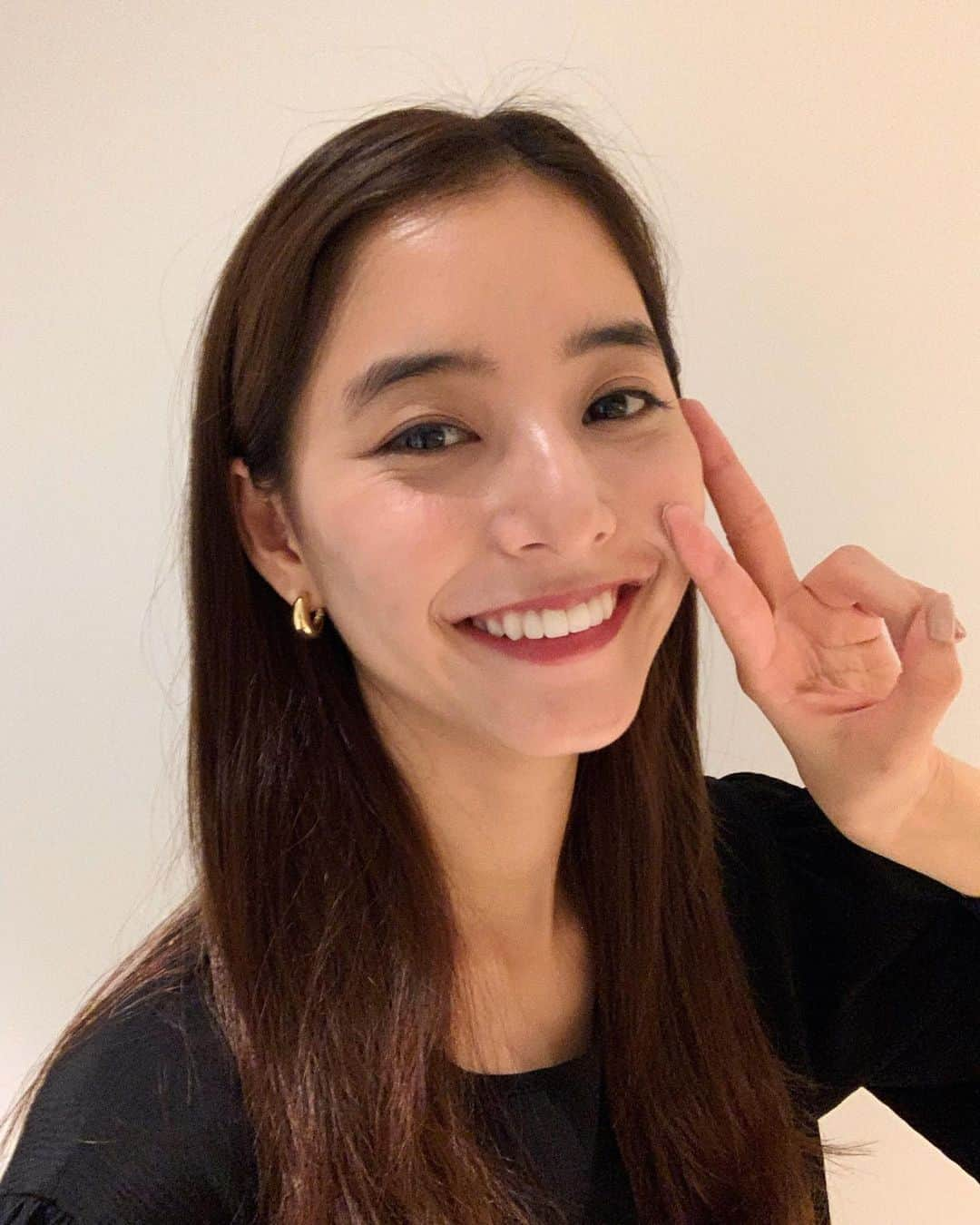 新木優子さんのインスタグラム写真 - (新木優子Instagram)「インスタライブありがとうございました☺️ 写真集を発売できるのもいつも応援してくれるみなさまのおかげです‼︎ いつもありがとうございます♡ "honey"イベントの詳細は私のプロフィールアカウントの"honey"特設サイトURLからご確認くださいませ♡  そして！限定版の表紙の投票もする、写真集「honey」公式Instagramアカウント、 @yunpyo_sdp もぜひフォローお願いします♡‼︎」9月18日 21時39分 - yuuuuukko_