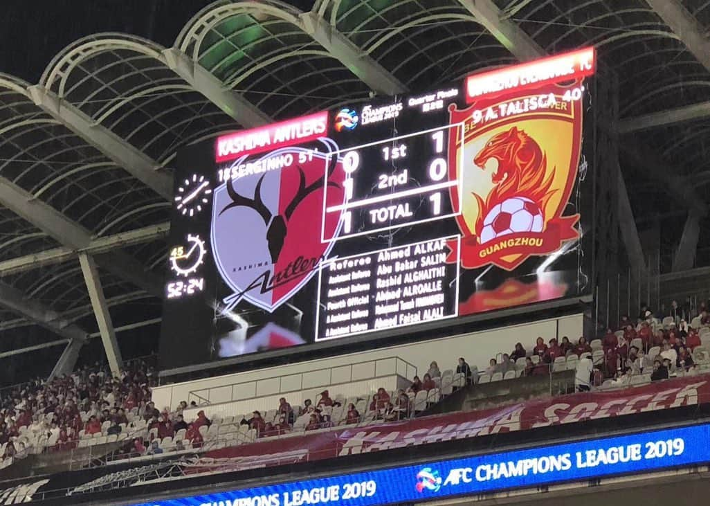 ファビオ・カンナヴァーロさんのインスタグラム写真 - (ファビオ・カンナヴァーロInstagram)「Kashima v Guangzhou Evergrande 1-1 💪🏻#Guangzhou #Evergrande #china #Kashima #ACL2019 #quarterfinal #championsleague (staff)」9月18日 22時34分 - fabiocannavaroofficial