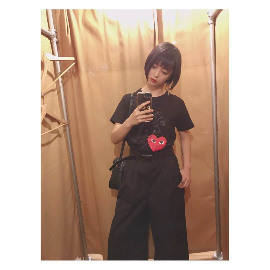 田中皓子さんのインスタグラム写真 - (田中皓子Instagram)「. ぶらっくちゃん🖤❤️ . #ootd #ootdfashion #dailylook #fashion #私服 #stu48 #田中皓子 #playcommedesgarcons」9月18日 22時29分 - kouko_0616