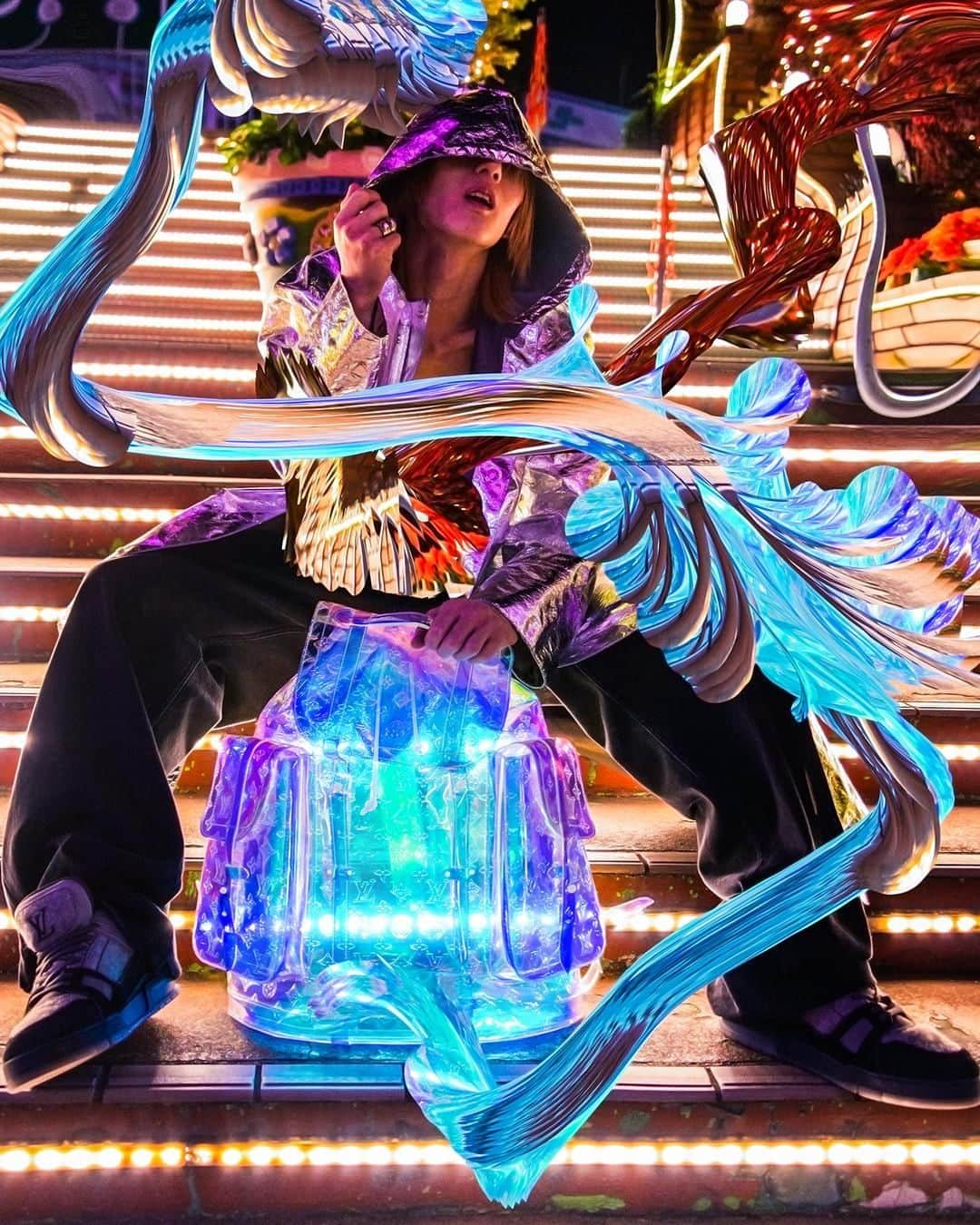 のインスタグラム：「Iridescence reflected. The Christopher Backpack transforms when given the Prism treatment for #LVMenFW19. Explore #VirgilAbloh’s latest #LouisVuitton Men’s Collection in stores and online via link in bio.」