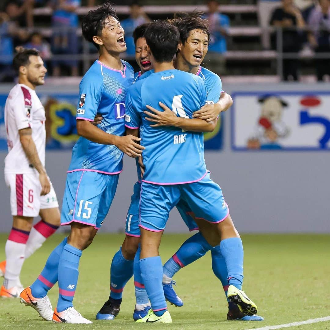 サガン鳥栖さんのインスタグラム写真 - (サガン鳥栖Instagram)「セレッソ大阪戦は4-2で勝利。 最後まで温かいご声援ありがとうございました。  September 18. Emperor's Cup JFA 99th Japan Football Championship. Round16. #SAGANTOSU 4-2 Cerezo OSAKA.  #football #soccer #トススタグラム #サガン鳥栖 #jfa #Ｊリーグ #jleague」9月18日 23時13分 - sagantosu_official