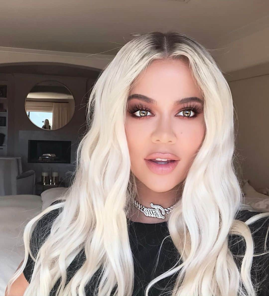 クロエ・カーダシアンさんのインスタグラム写真 - (クロエ・カーダシアンInstagram)「☁️」9月19日 0時15分 - khloekardashian