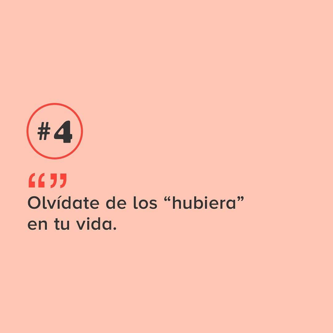 Erika De La Vegaさんのインスタグラム写真 - (Erika De La VegaInstagram)「Luz María Doria es una de las mujeres más influyentes en los medios hispanos en los Estados Unidos.  Actualmente es vicepresidenta y productora ejecutiva del programa matutino “Despierta América” de la cadena Univisión y es autora de dos libros: “La mujer de mis sueños” y “Tu momento estelar” donde ayuda a los lectores a superar sus miedos y encontrar su propia voz, tal y como ella lo hizo.  Aquí les comparto 5 cosas que aprendí de la conversación que tuve con @LuzMaDoria #EnDefensaPropia  #ErikaDeLaVega #Podcast #PodcastEnEspañol #LuzMaríaDoria」9月19日 1時14分 - erikadlvoficial