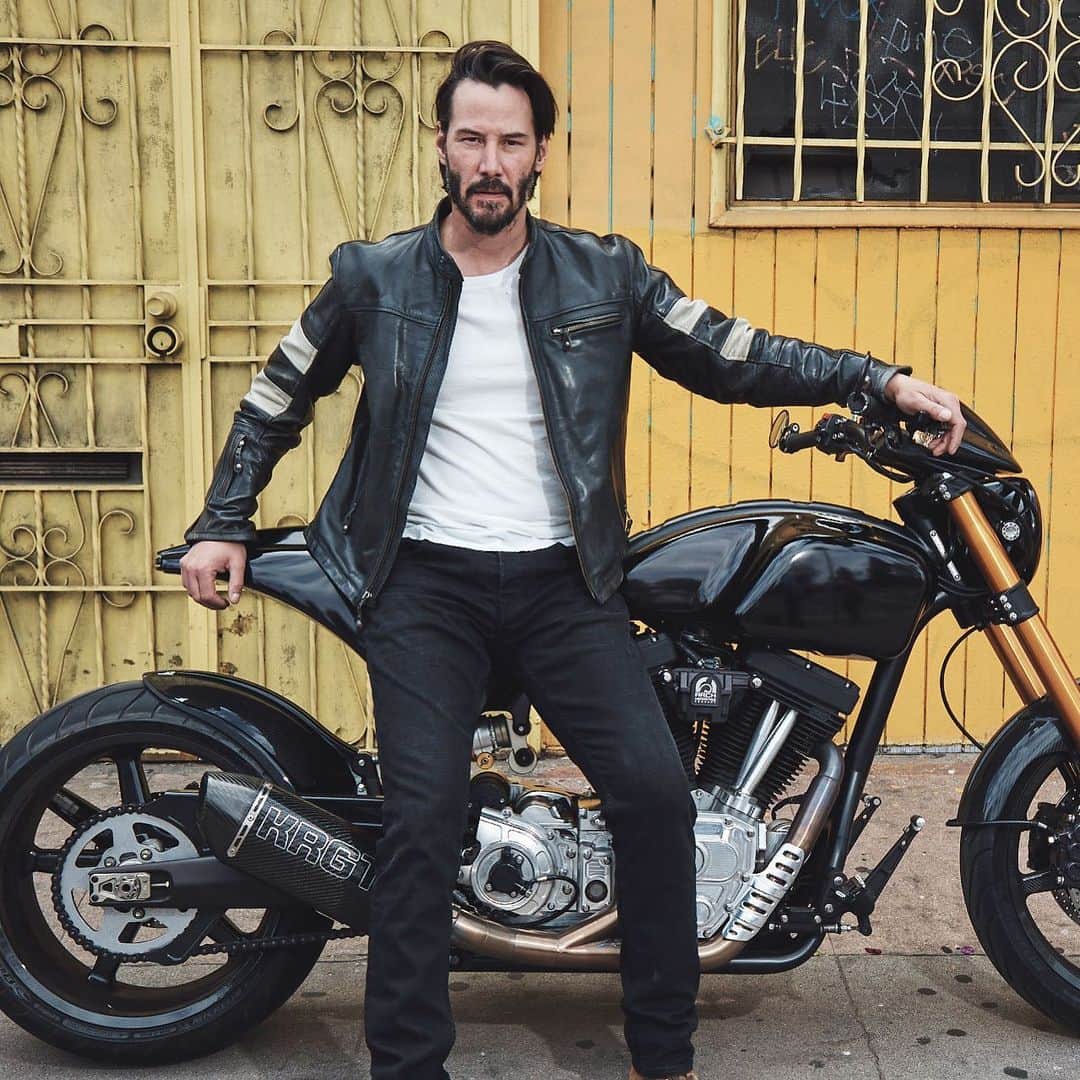 scottlippsさんのインスタグラム写真 - (scottlippsInstagram)「From my shoot with #keanureeves from @voguespain #tbt❤️ because the world could always use some more #keanu ... #icons」9月19日 11時32分 - scottlipps