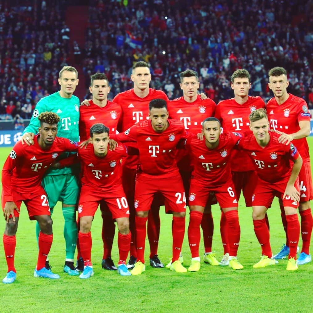 バイエルン・ミュンヘンさんのインスタグラム写真 - (バイエルン・ミュンヘンInstagram)「This Team! 😍 #MiaSanMia #packmas #FCBFKCZ #UCL @championsleague」9月19日 4時03分 - fcbayern