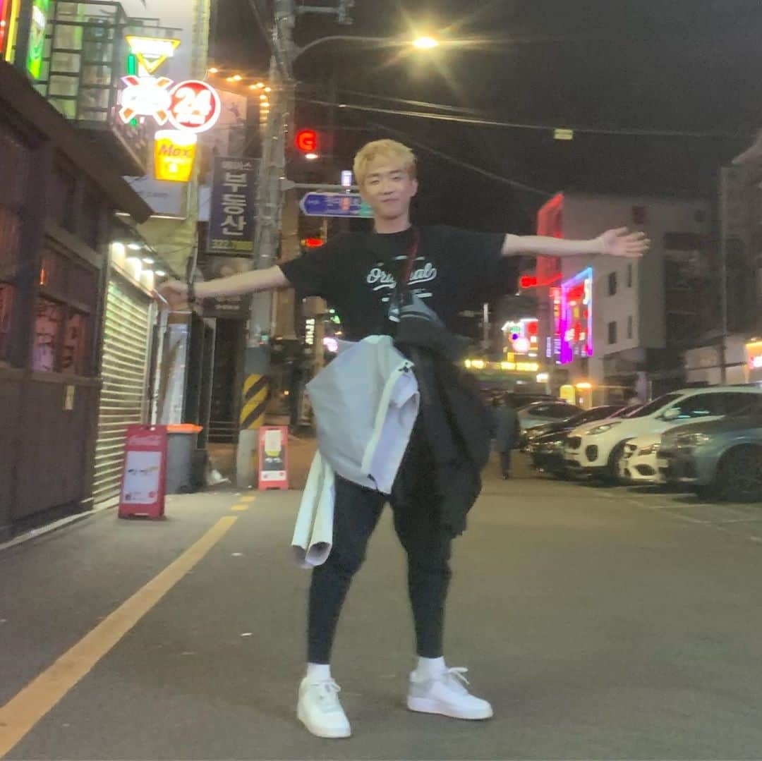 キム・スンミンのインスタグラム：「여러분 가을이 왔어요~ 또 한살 먹어가네요 🥺」