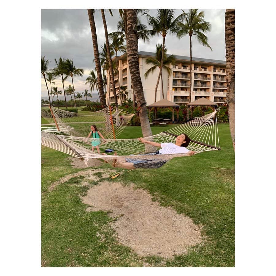 山谷花純さんのインスタグラム写真 - (山谷花純Instagram)「『Aloha story〜ハワイから愛をこめて〜』5-4 本日放送です。 是非ご覧ください。  ハンモック見つけた瞬間走りました。 童心忘れべからず^ ^  #hawaii」9月19日 6時07分 - kasuminwoooow
