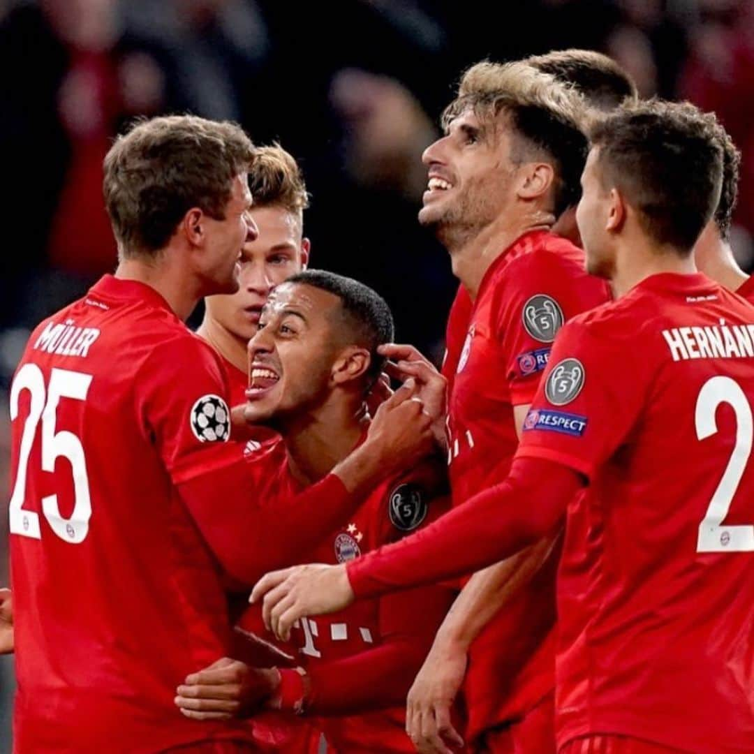 ハビ・マルティネスさんのインスタグラム写真 - (ハビ・マルティネスInstagram)「First @championsleague night✨ first 3 points 💪 #miasanmia #fcbayern #Javi8」9月19日 7時01分 - javi8martinez