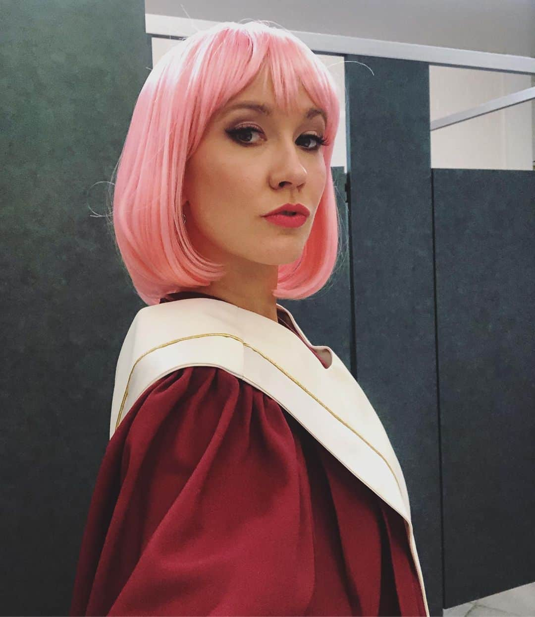 アンナ・キャンプさんのインスタグラム写真 - (アンナ・キャンプInstagram)「Take me to church ⛪️ 🎀👩‍🎤」9月19日 7時47分 - therealannacamp