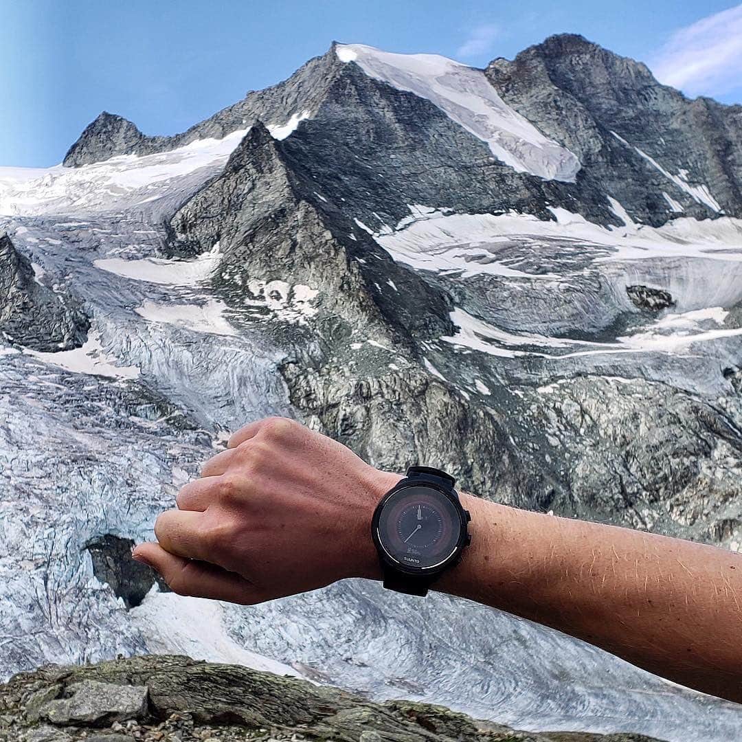 Suuntoさんのインスタグラム写真 - (SuuntoInstagram)「Is it time for winter yet? Who else is looking forward to the snow? 📷: @c0lewats0n」9月19日 7時48分 - suunto